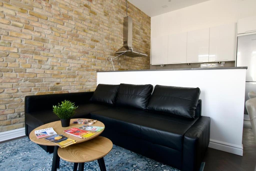 Premium Apartment By Hi5- Anker Apartment 부다페스트 외부 사진