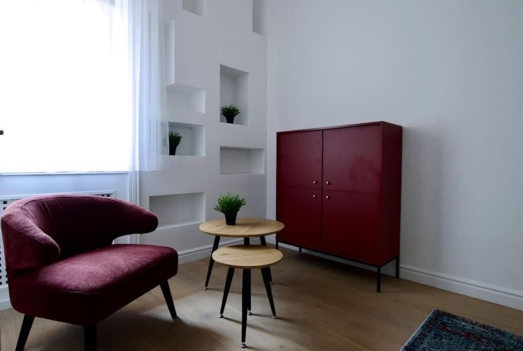 Premium Apartment By Hi5- Anker Apartment 부다페스트 외부 사진